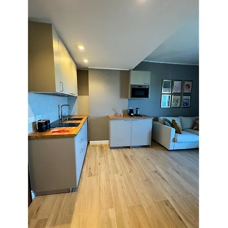 Italian Experience- Mareconero شقة بورتو ريكاناتي